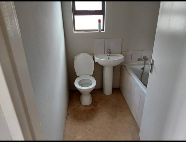 3 BEDROOM HOUSE FOR SALE IN DAWN PARK